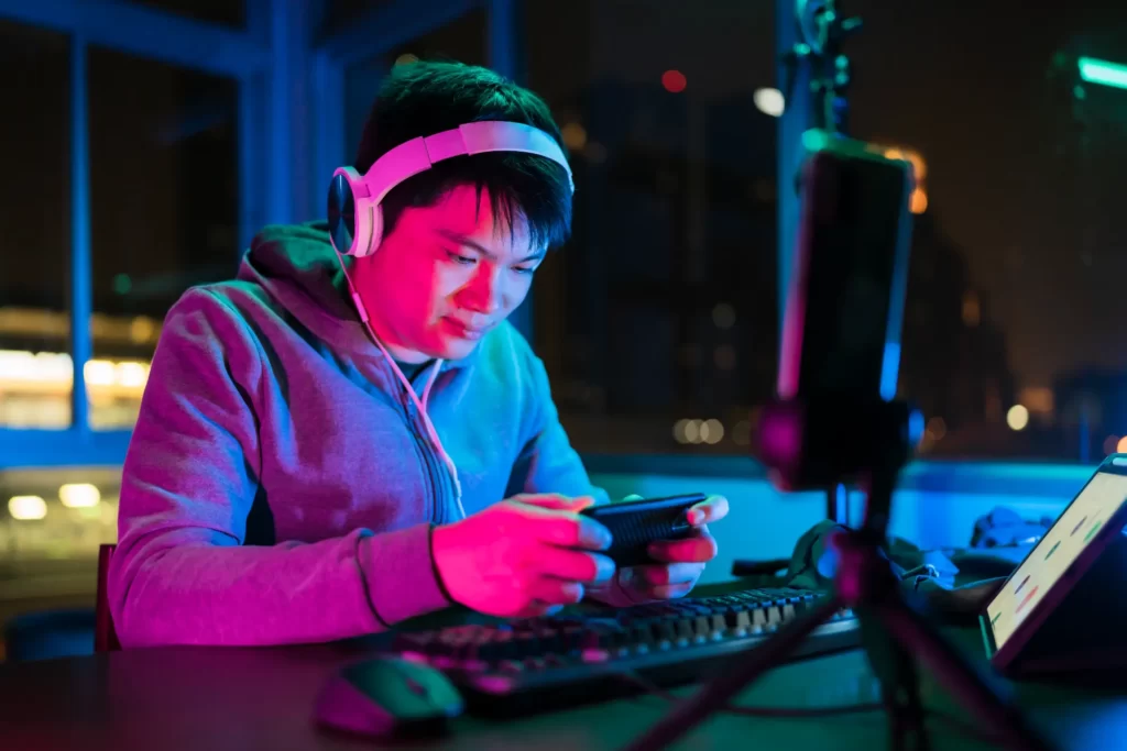 Gamer YouTuber